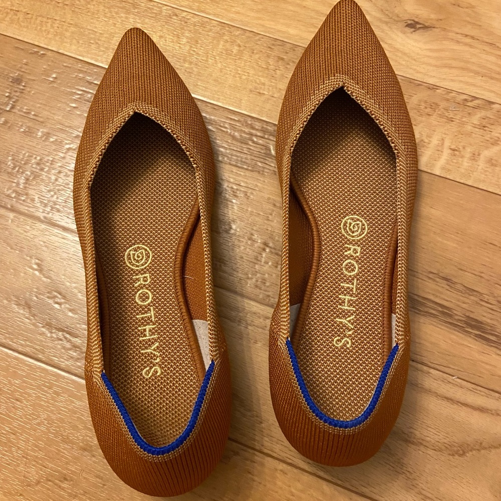 Rothy’s Points in Fawn Size 8.5